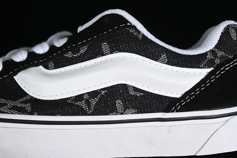 All categories Vans Vans series Vans Low Vans low-top Vans Knu-Skool high-end customized joint denim presbyopic bread shoes VN0009QC6BT